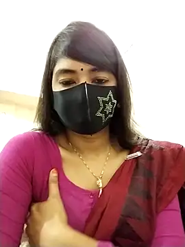 Puja-Rane online show from 20, 10, 2025