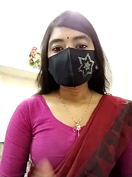 Puja-Rane online show from 2, 11, 2025