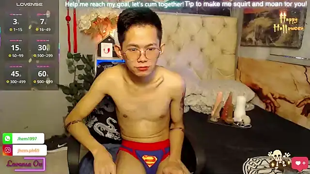 Snapshot of Skinny_CumLoader69 chatting on 1, 11, 2025 Skinny CumLoader69 online show from 1, 11, 2025