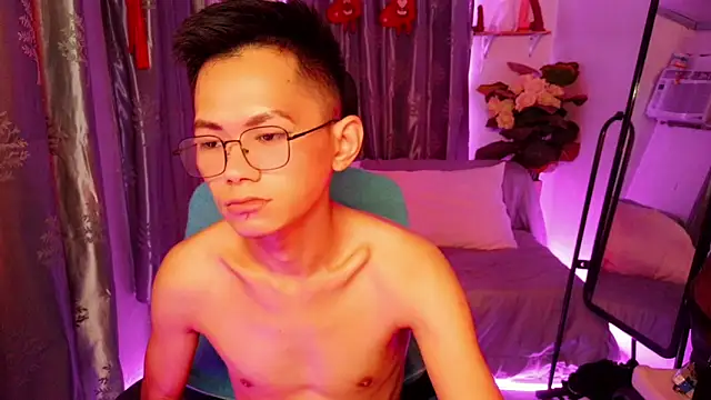 Snapshot of Skinny_CumLoader69 chatting on 1, 12, 2025 Skinny CumLoader69 online show from 1, 12, 2025
