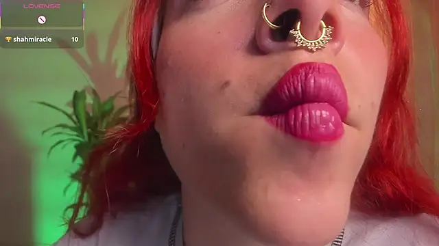 bri von dhara   online show from 20, 10, 2025