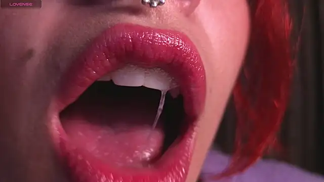 bri von dhara   online show from 5, 12, 2025