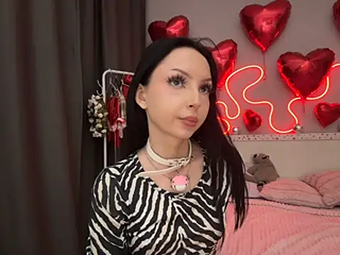 Snapshot of Lina_Thornton_ chatting on 28, 7, 2026 Lina Thornton online show from 28, 7, 2026
