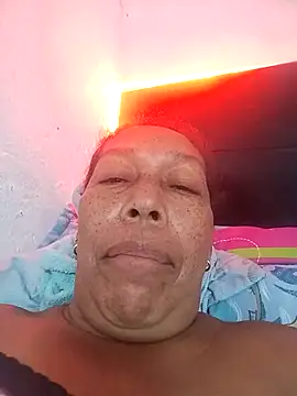 Naomi-Mature online show from 23, 10, 2025