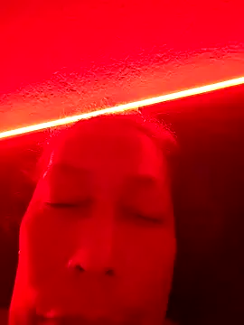 Naomi-Mature online show from 10, 2, 2026