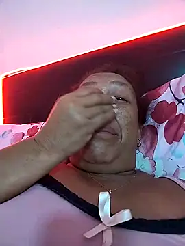 Naomi-Mature online show from 24, 2, 2026