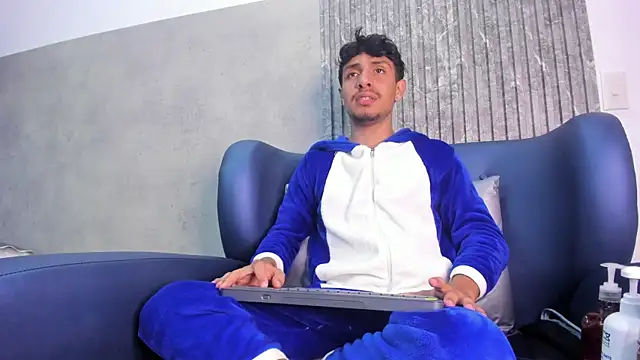 Snapshot of maximiliano_jam chatting on 25, 9, 2025 maximiliano jam online show from 25, 9, 2025