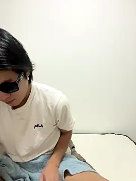 erokami36 online show from 9, 11, 2025