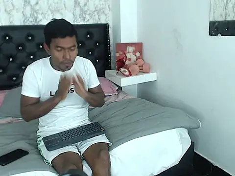 Adam Morgan2 online show from 5, 10, 2025