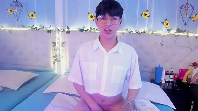 AleAurarashi online show from 5, 11, 2025