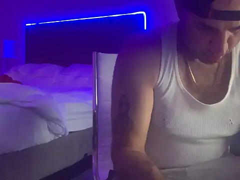 Hothotboyg online show from 20, 9, 2025