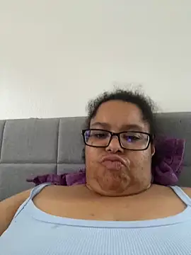 Snapshot of wishuhope4 chatting on 21, 12, 2025 wishuhope4 online show from 21, 12, 2025