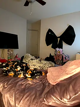 Snapshot of cupcakemia chatting on 7, 10, 2025 cupcakemia online show from 7, 10, 2025