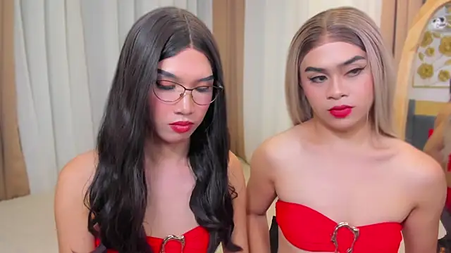 MaxCollins online show from 13, 12, 2025