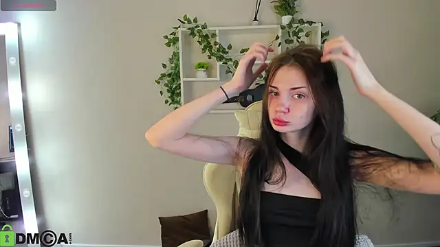 Jennie Hunter online show from 4, 11, 2025