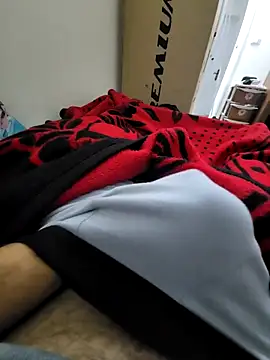 Snapshot of WelloffUpthrow chatting on 5, 2, 2026 WelloffUpthrow online show from 5, 2, 2026