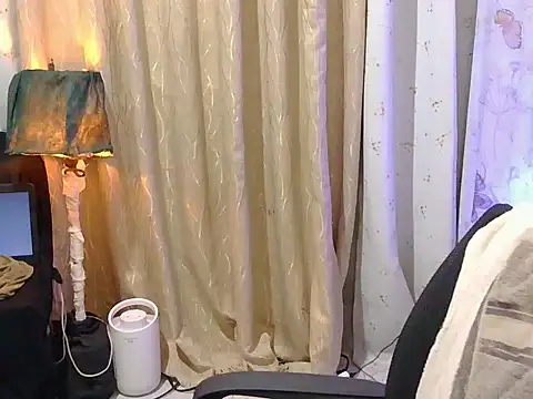 honeyLushess online show from 12, 11, 2025