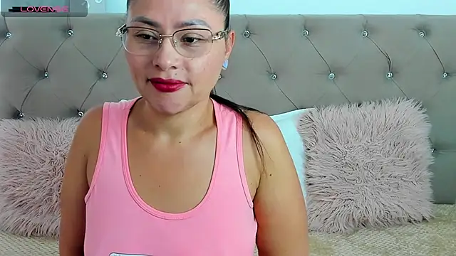 Isbettyche online show from 2, 10, 2025