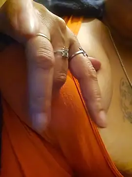 Snapshot of GoddessChantelle chatting on 4, 5, 2026 GoddessChantelle online show from 4, 5, 2026