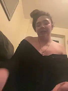 Imogenbabyyy online show from 5, 10, 2025