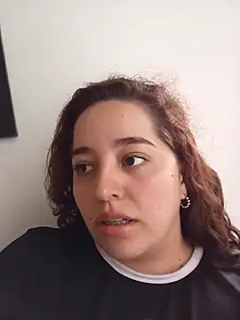 LoanaSantos online show from 18, 12, 2025