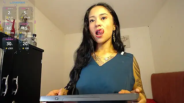 Liahdiaz  online show from 29, 7, 2026