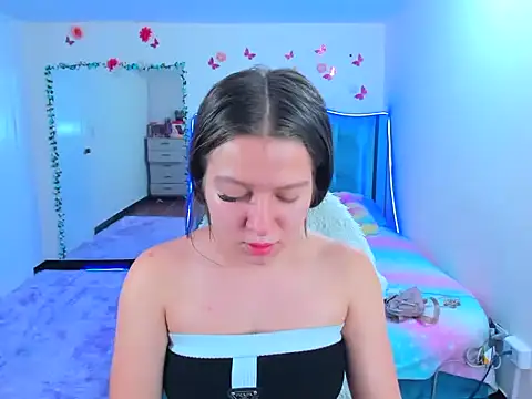Snapshot of Luna_Analya chatting on 24, 9, 2025 Luna Analya online show from 24, 9, 2025