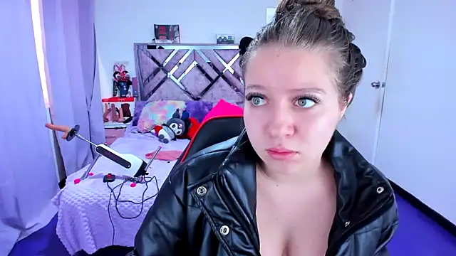 Luna Analya online show from 19, 2, 2026