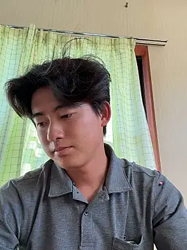 Snapshot of shoma2003 chatting on 3, 6, 2026 shoma2003 online show from 3, 6, 2026