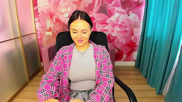 Snapshot of VenillaRose chatting on 16, 9, 2025 VenillaRose online show from 16, 9, 2025