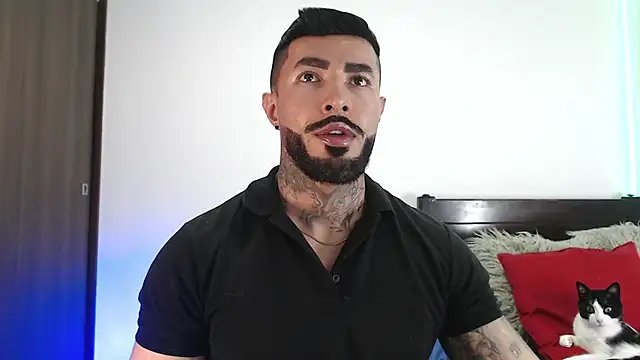 andrea de lucaa online show from 10, 4, 2026