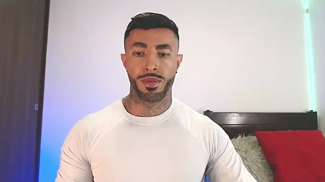 andrea de lucaa online show from 23, 4, 2026