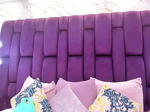 Snapshot of megannherrera chatting on 4, 5, 2026 megannherrera online show from 4, 5, 2026