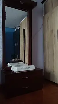 lindasyt online show from 10, 11, 2025