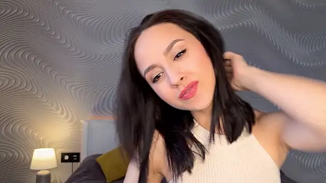 MiaSweetasHoney online show from 7, 7, 2026