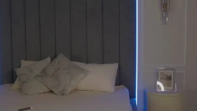 VioletAsh online show from 31, 3, 2026