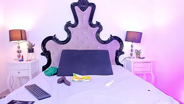  analyy  online show from 24, 9, 2025