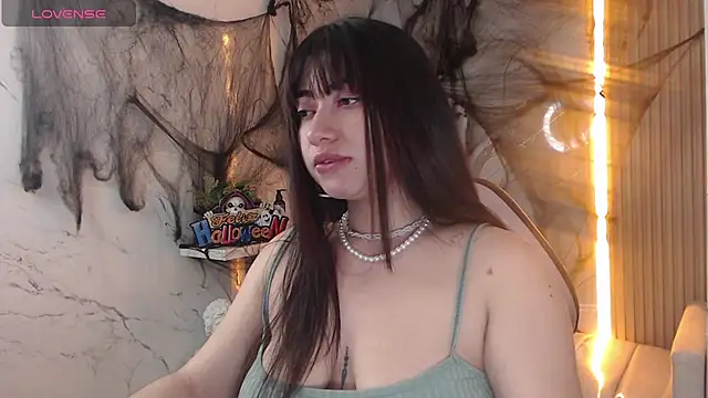 Sophia tf online show from 14, 10, 2025