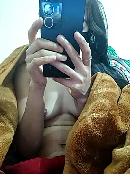 maya-Couple19 online show from 9, 1, 2026