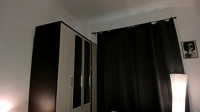  molly molly molly  online show from 5, 10, 2025