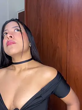 Kendra C online show from 13, 10, 2025