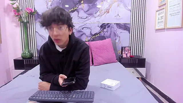 Desire Ecstasy online show from 11, 10, 2025