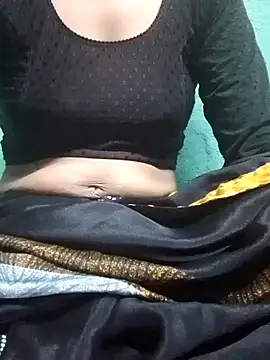 Snapshot of Hut_rotu_cute chatting on 3, 10, 2025 Hut rotu cute online show from 3, 10, 2025