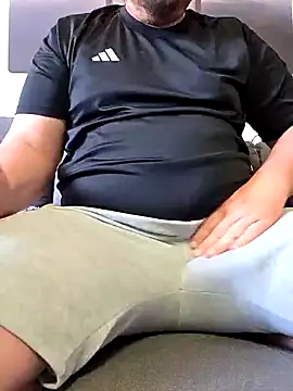 bigdicksklave online show from 5, 4, 2026