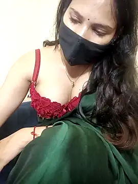 TheSassyGirl7 online show from 6, 3, 2026