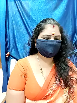 Snapshot of sushma26 chatting on 16, 9, 2025 sushma26 online show from 16, 9, 2025