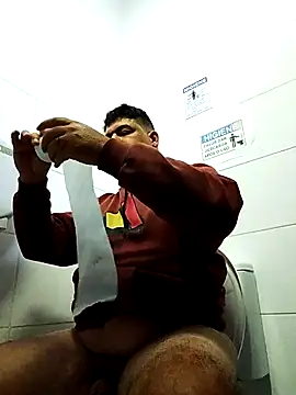 Snapshot of branquinho3 chatting on 3, 3, 2026 branquinho3 online show from 3, 3, 2026