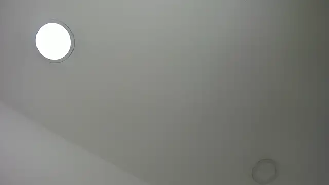 Snapshot of scarletross_ chatting on 4, 3, 2026 scarletross online show from 4, 3, 2026