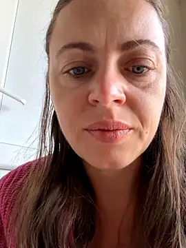 ladywithbigass online show from 9, 9, 2025