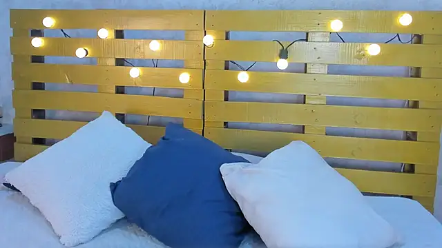 thalia888  online show from 12, 9, 2025